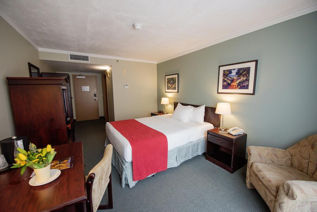 Harrison Lake Hotel Harrison Hot Springs Dış mekan fotoğraf