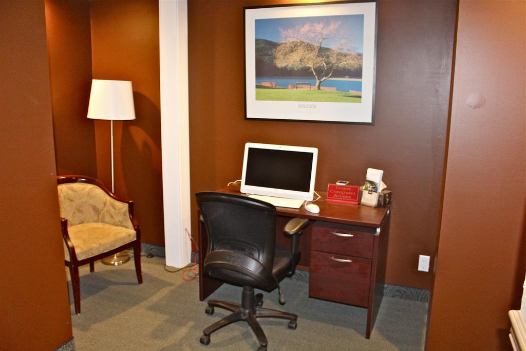Harrison Lake Hotel Harrison Hot Springs Dış mekan fotoğraf