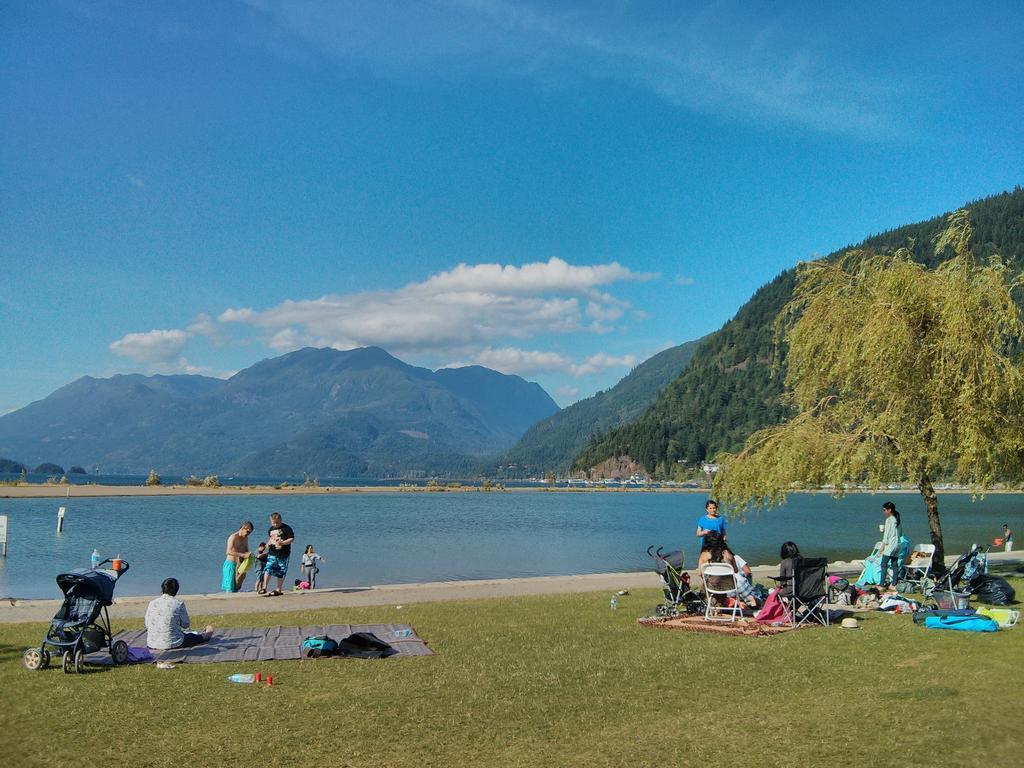 Harrison Lake Hotel Harrison Hot Springs Dış mekan fotoğraf
