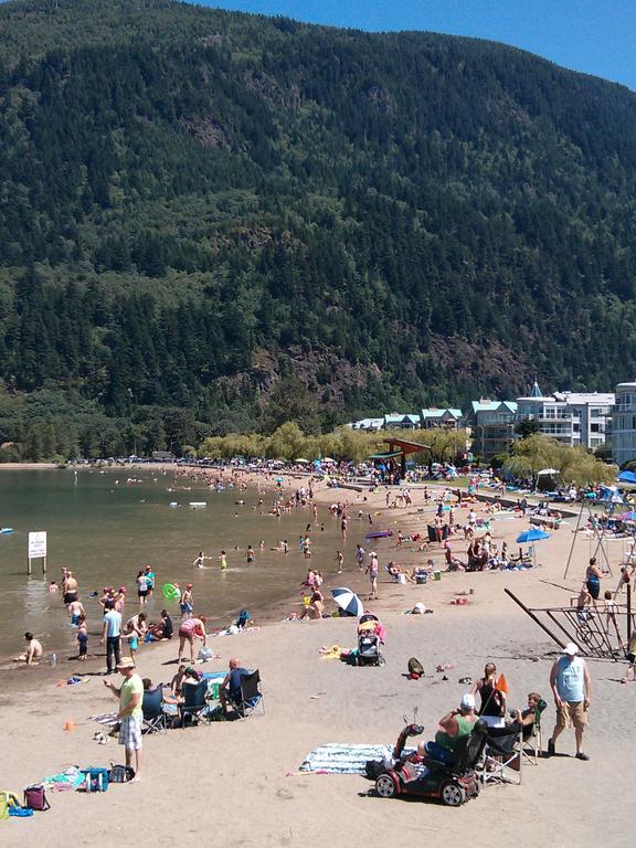 Harrison Lake Hotel Harrison Hot Springs Dış mekan fotoğraf